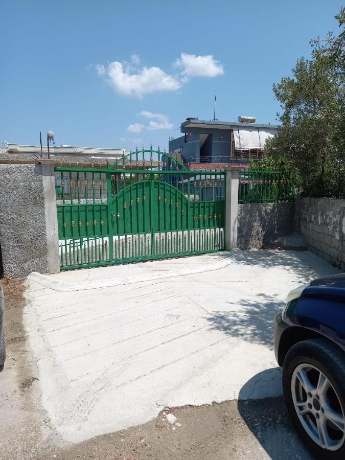 Vila Demo Vlorë Esterno foto