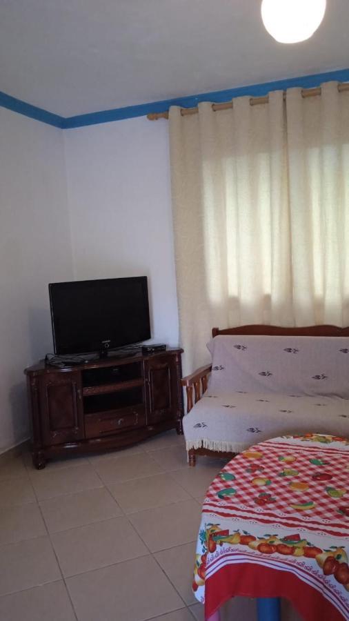 Vila Demo Vlorë Esterno foto