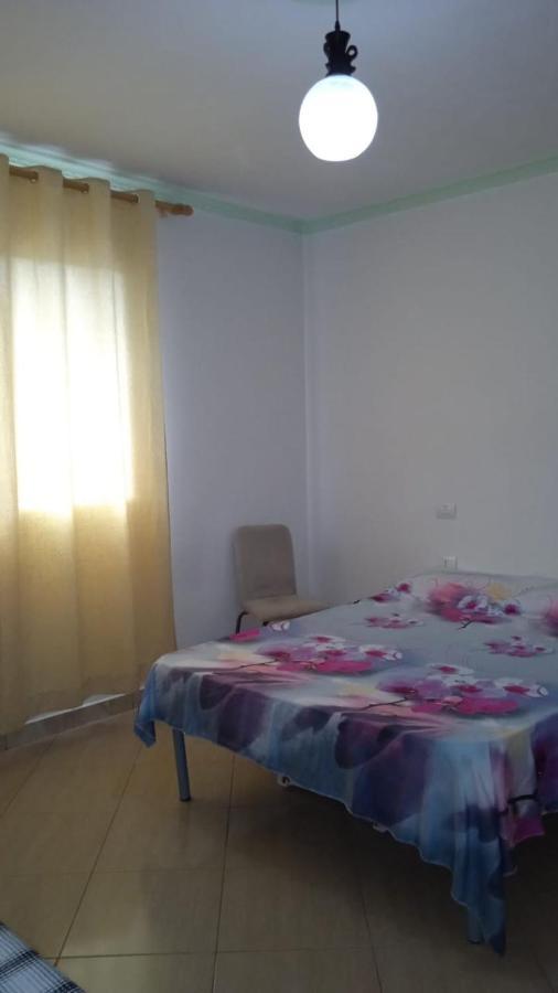 Vila Demo Vlorë Esterno foto