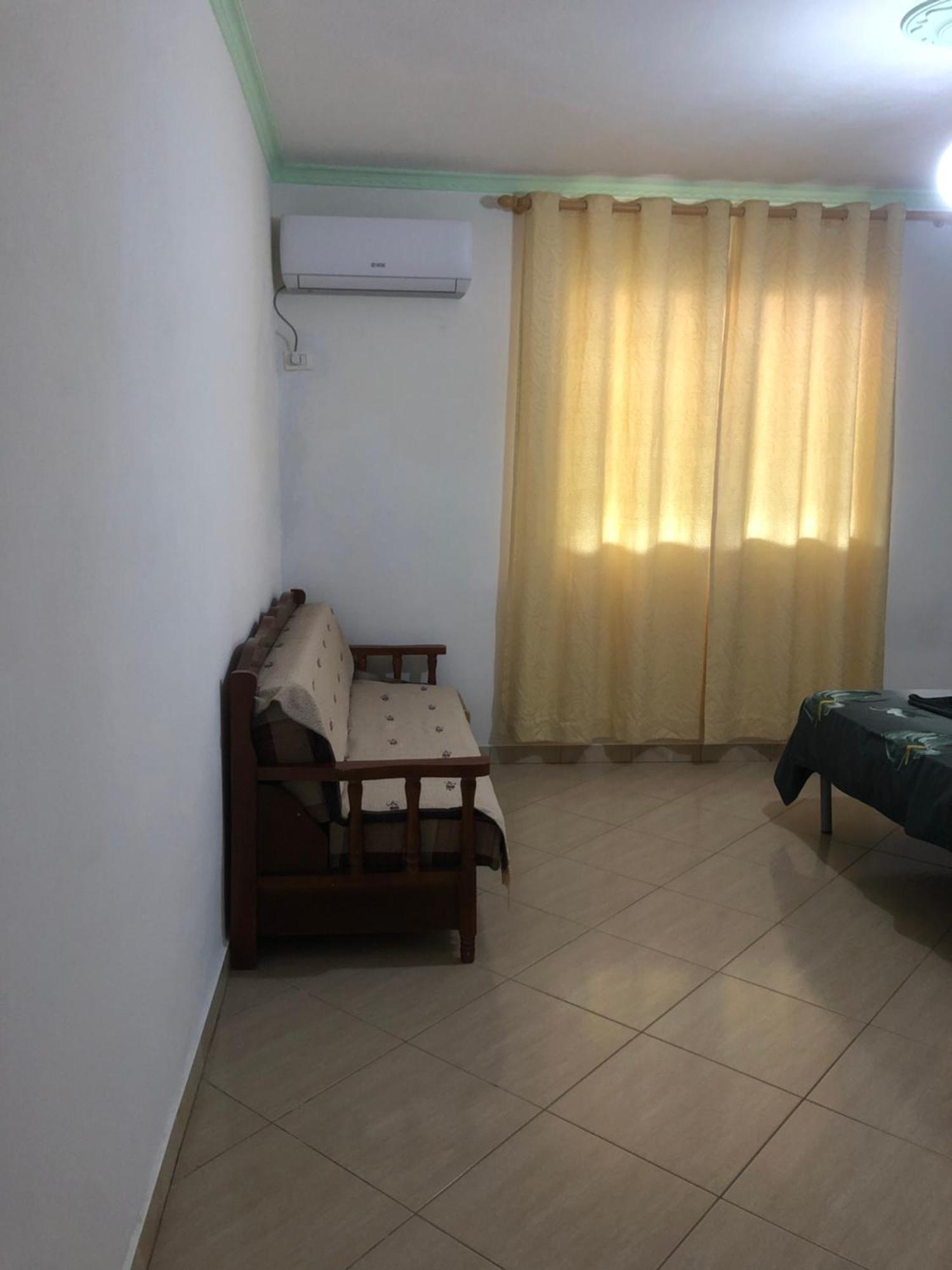 Vila Demo Vlorë Esterno foto