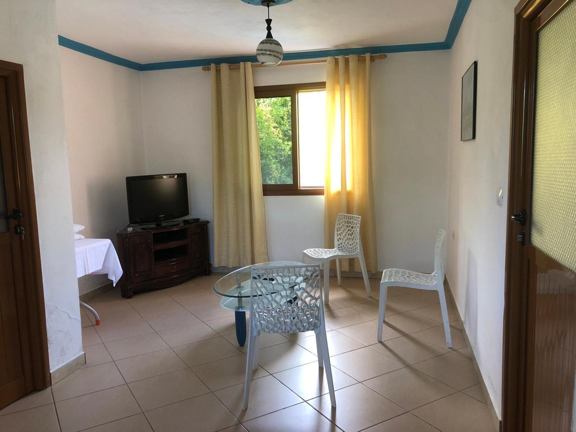 Vila Demo Vlorë Esterno foto